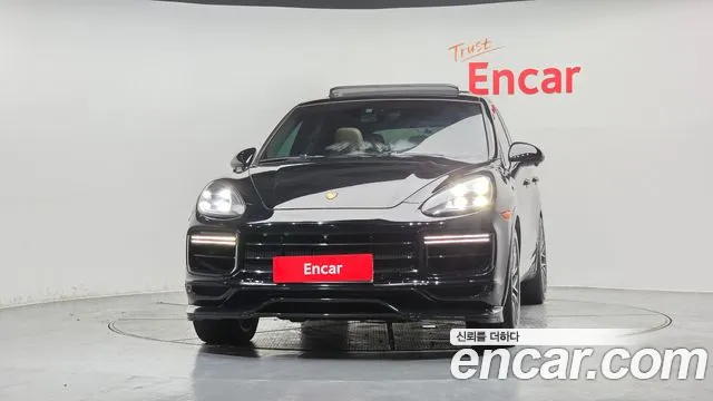Porsche Cayenne 2014 thumb 4