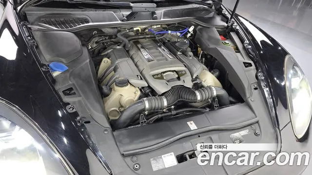 Porsche Cayenne 2014 thumb 6