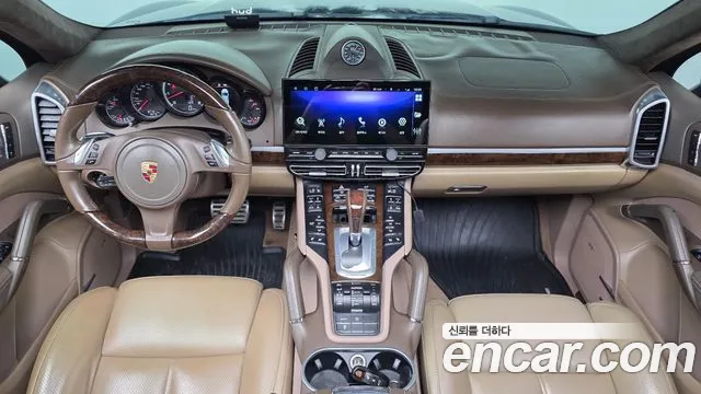 Porsche Cayenne 2014 thumb 3