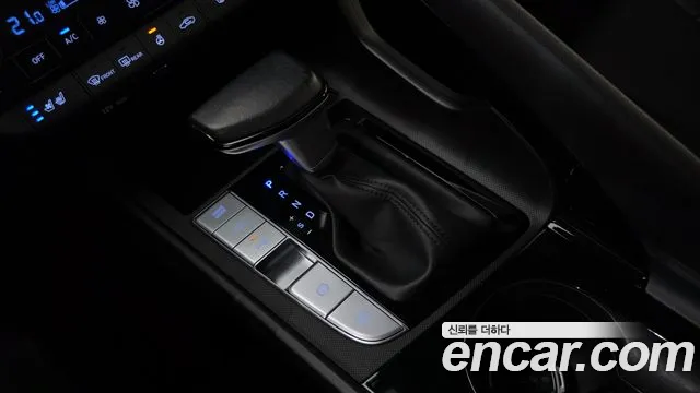 Hyundai Elantra 2023 thumb 12