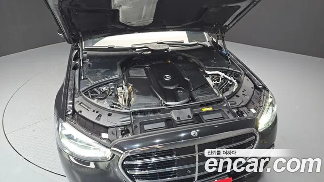Mercedes-Benz S-Class 2021 thumb 5