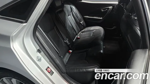 Hyundai Grandeur 2014 thumb 6