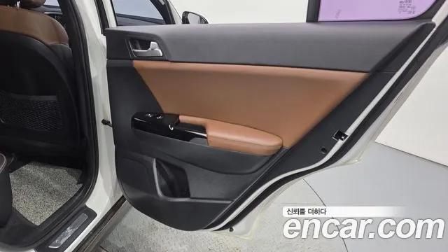 Kia Sportage 2019 thumb 10