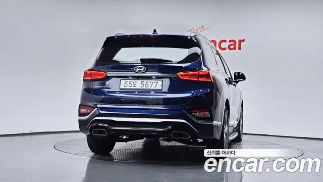 Hyundai Santa Fe 2019 thumb 3