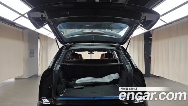 Audi SQ7 2026 thumb 5