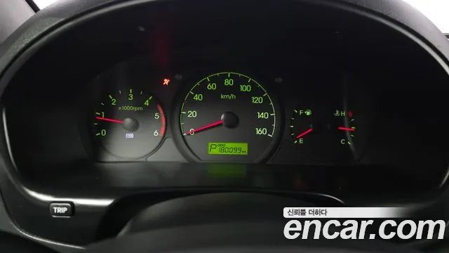 Hyundai Staria 2015 thumb 7