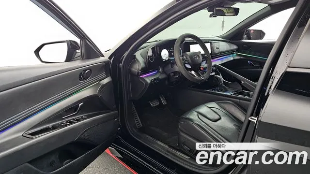 Hyundai Elantra 2022 thumb 2