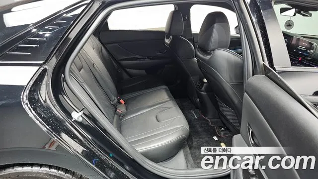 Hyundai Elantra 2022 thumb 11