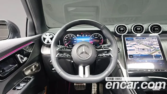 Mercedes-Benz GLC 2024 thumb 4