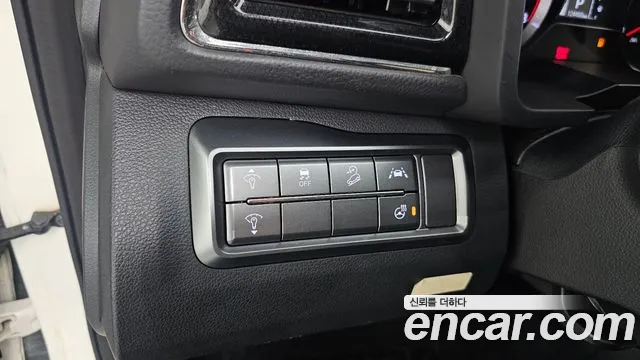 KGM Tivoli 2021 thumb 8
