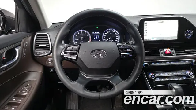 Hyundai Grandeur 2018 thumb 2