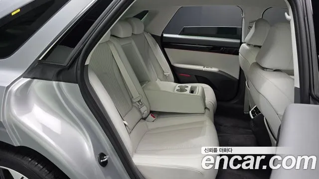Hyundai Grandeur 2023 thumb 3