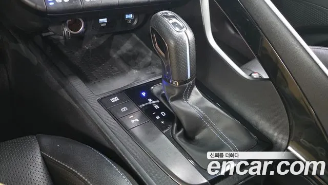 Hyundai Elantra 2021 thumb 12