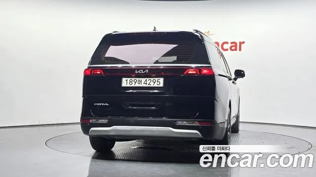 Kia Carnival 2022 thumb 12