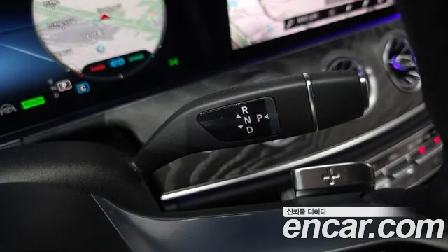 Mercedes-Benz E-Class 2021 thumb 5