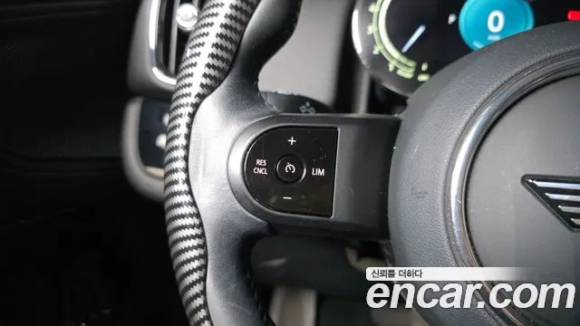 Mini Cooper Countryman 2023 thumb 11