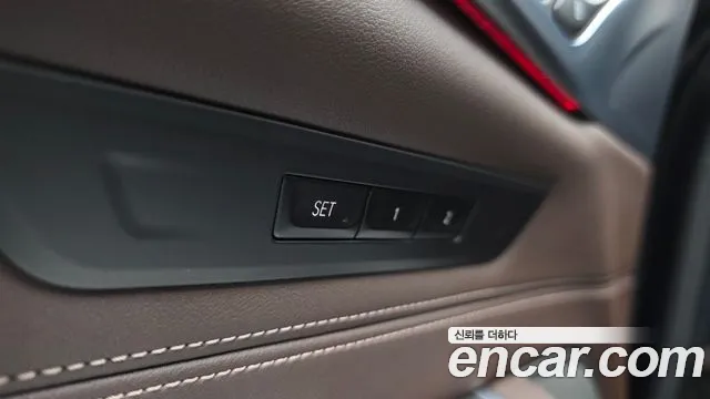 BMW 6 серии Gran Turismo 2022 thumb 10