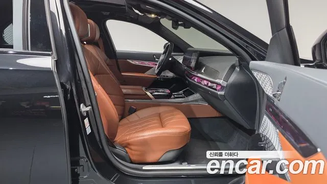 BMW i7 2024 thumb 10