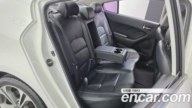 Kia K3 2014 thumb 5