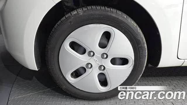 Kia Ray 2022 thumb 2