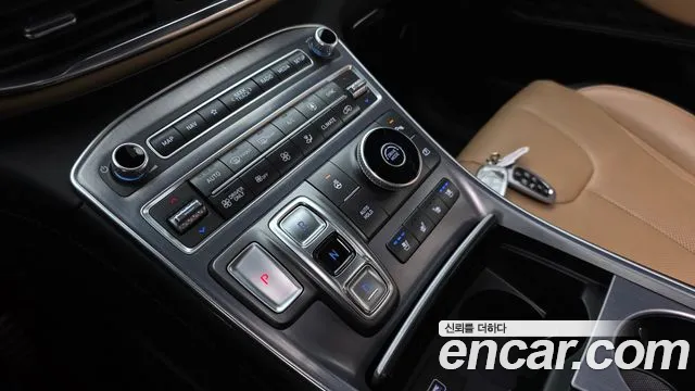 Hyundai Santa Fe 2022 thumb 2