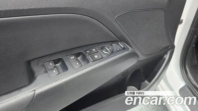 Hyundai AD 2017 thumb 8
