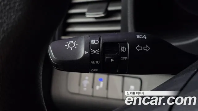 Hyundai AD 2017 thumb 2