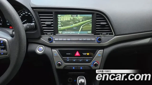 Hyundai AD 2017 thumb 12