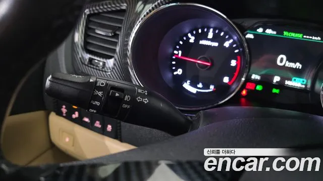 Kia Carnival 2019 thumb 9