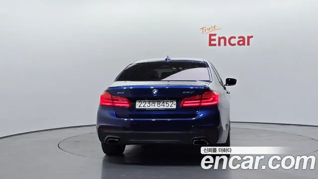 BMW 5 серии 2017 thumb 8