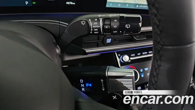Hyundai Santa Fe 2026 thumb 4