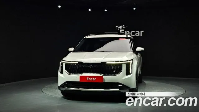 Kia Carnival 2024 thumb 4
