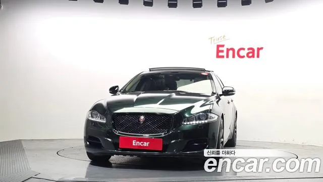 Jaguar XJ 2013 thumb 5