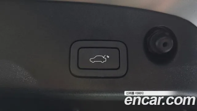 Jaguar XJ 2013 thumb 6