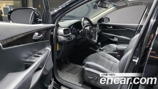 Kia Sorento 2017 thumb 12
