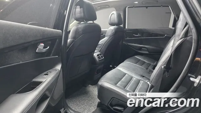 Kia Sorento 2017 thumb 6