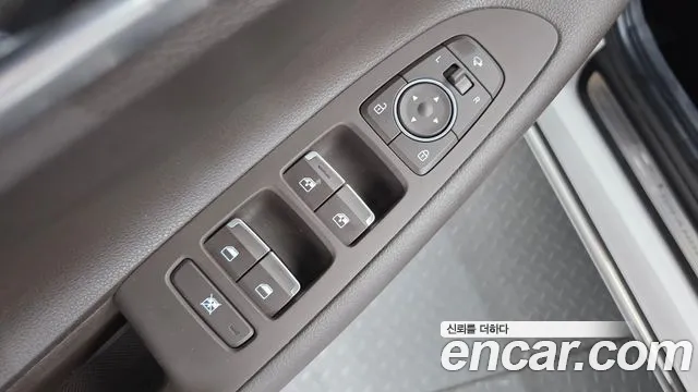 Hyundai Grandeur 2017 thumb 2