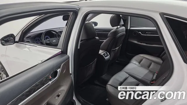 Hyundai Grandeur 2017 thumb 4