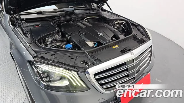 Mercedes-Benz S-Class 2019 thumb 5