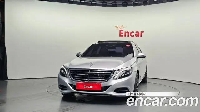 Mercedes-Benz S-Class 2015 thumb 6