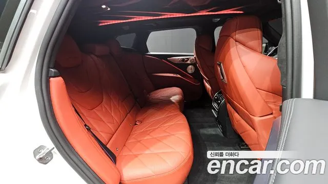 BMW XM 2023 thumb 2