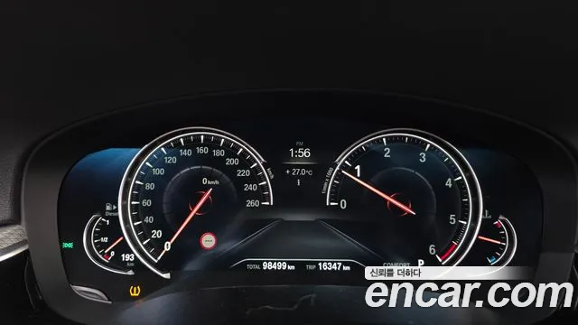 BMW 5 серии 2017 thumb 6