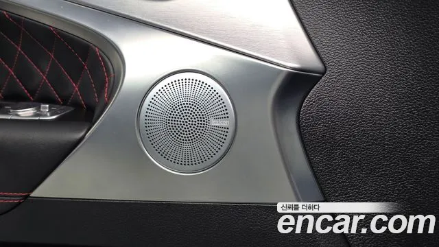 Genesis G70 2019 thumb 8