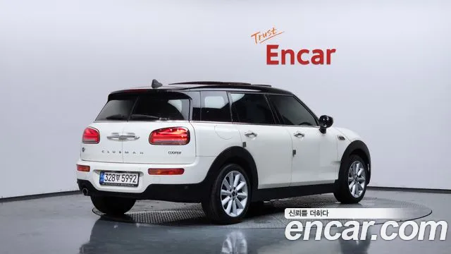 Mini Cooper Clubman 2021 thumb 8