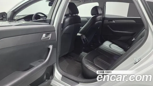 Hyundai LF 2014 thumb 3