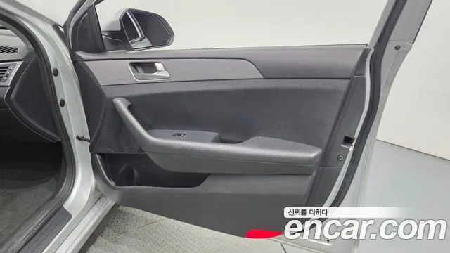 Hyundai LF 2014 thumb 7