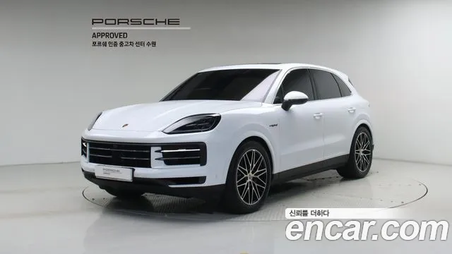 Porsche Cayenne 2025 thumb 3