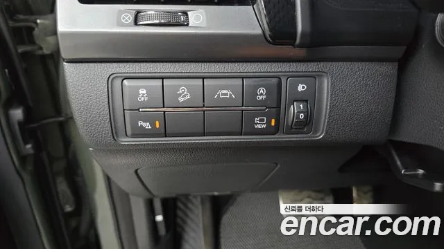 KGM Rexton Sports Khan 2022 thumb 2