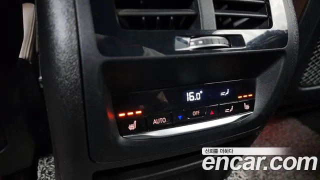 BMW X4 2020 thumb 4