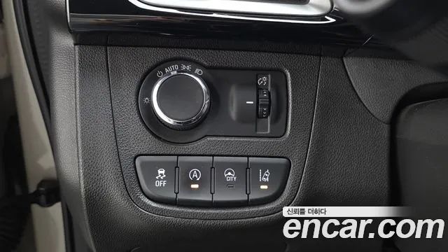 Chevrolet Spark 2018 thumb 12